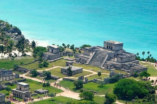 Tulum-Sea-Side-Ruins-